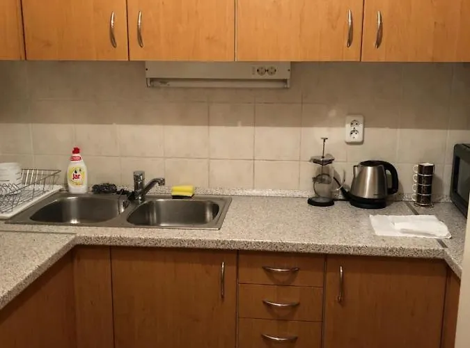 Britannica ヘーヴィーズ